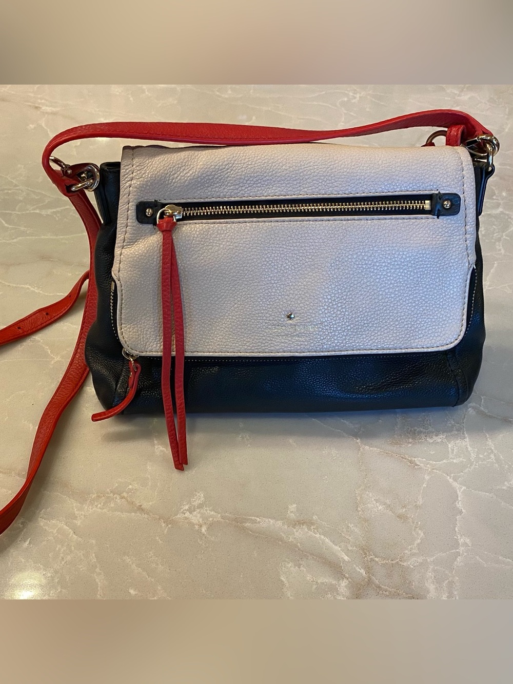 kate spade New York Cobble Hill Toddy White, Black & Red Colorblock Crossbody